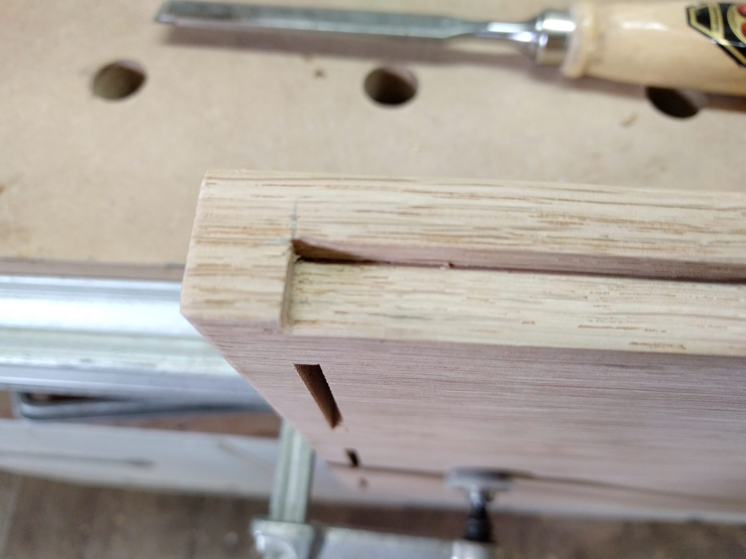 Ecken stemmen Badschrank selber bauen
