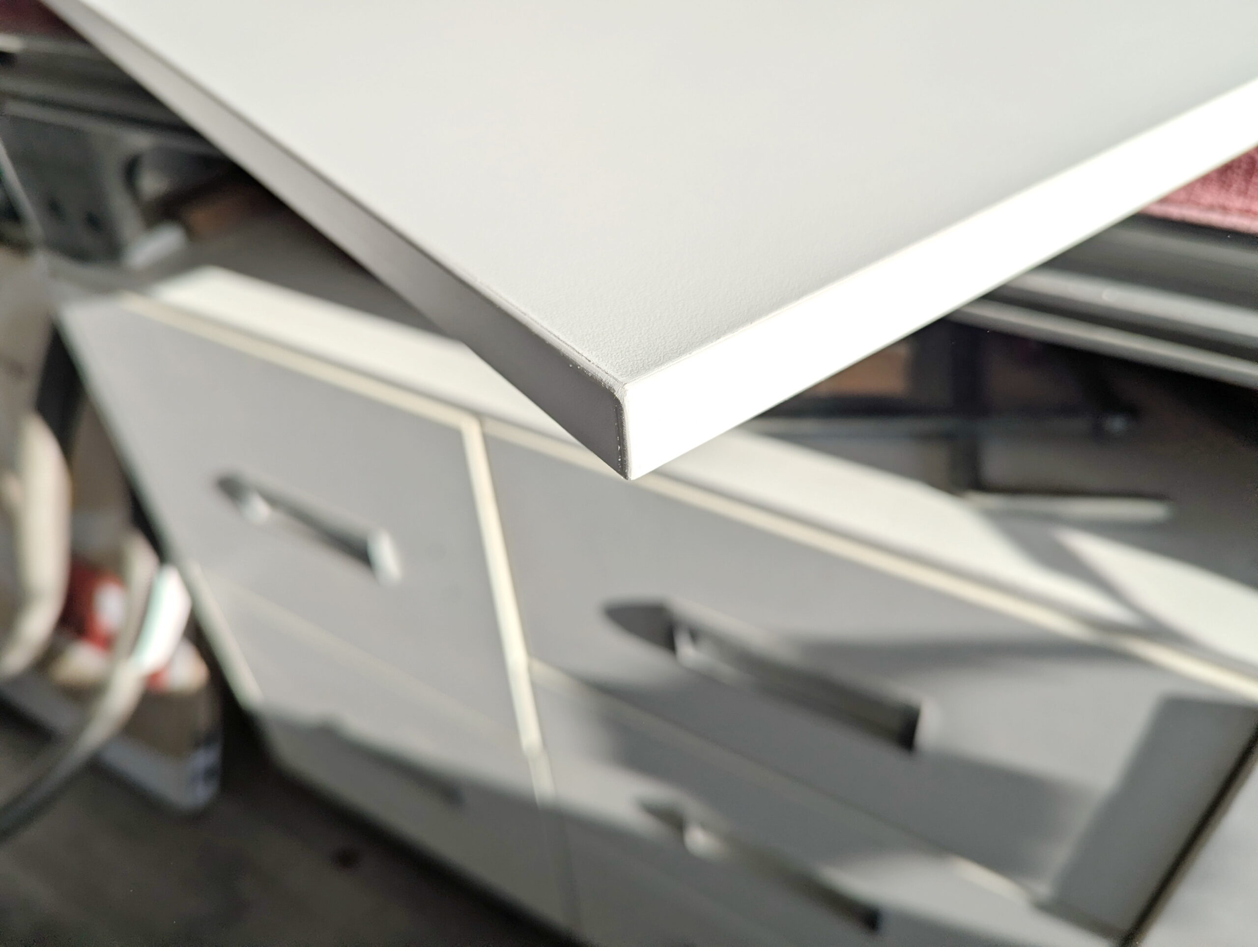 abgerundete Ecken Schrank bauen